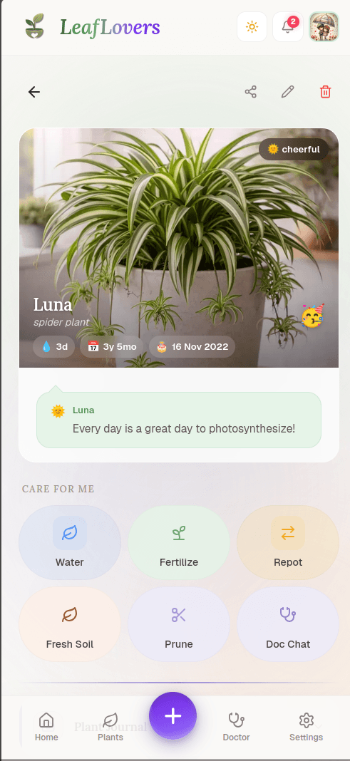 LeafLovers app showing Luna the spider plant with a cheerful personality and care schedule